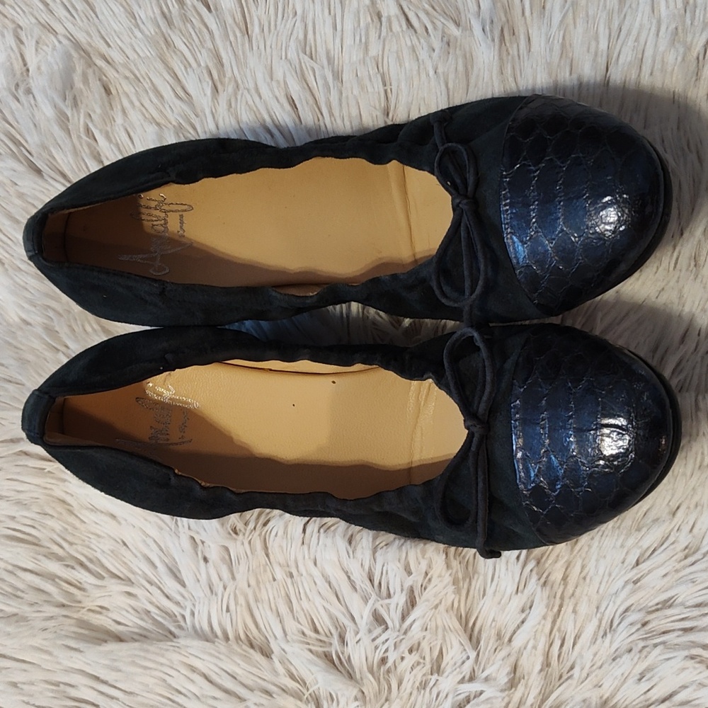 Amalfi By Rangoni Suede Cap Toe Ballet Flat Wedges Navy Blue Patent Croc Italy 7